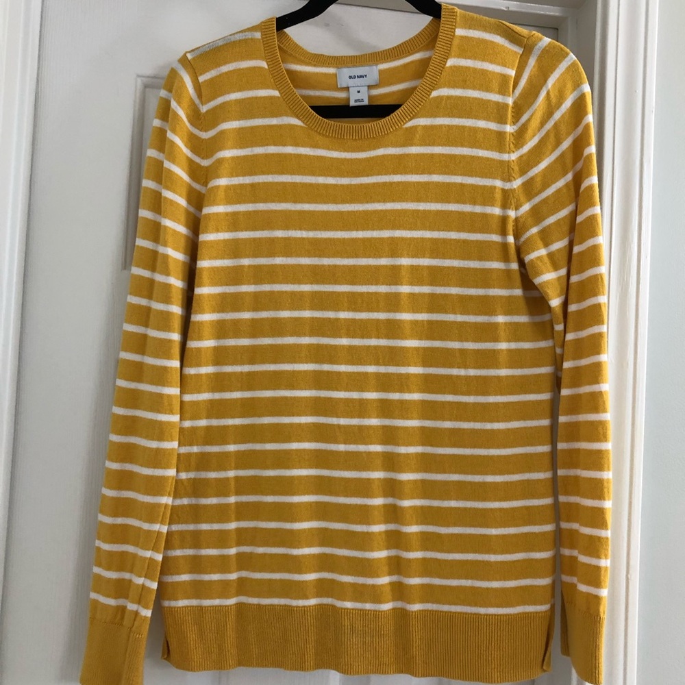 Yellow and white sweater